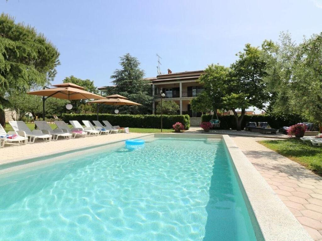 Luna Comfortable Holiday Residence Porec Exterior photo